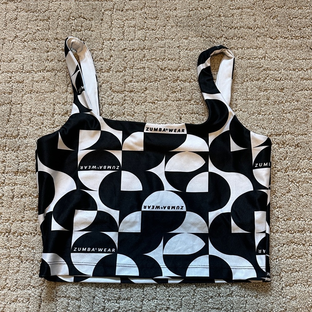 Zumba Haus Square Neck Crop Tank With Shelf Bra